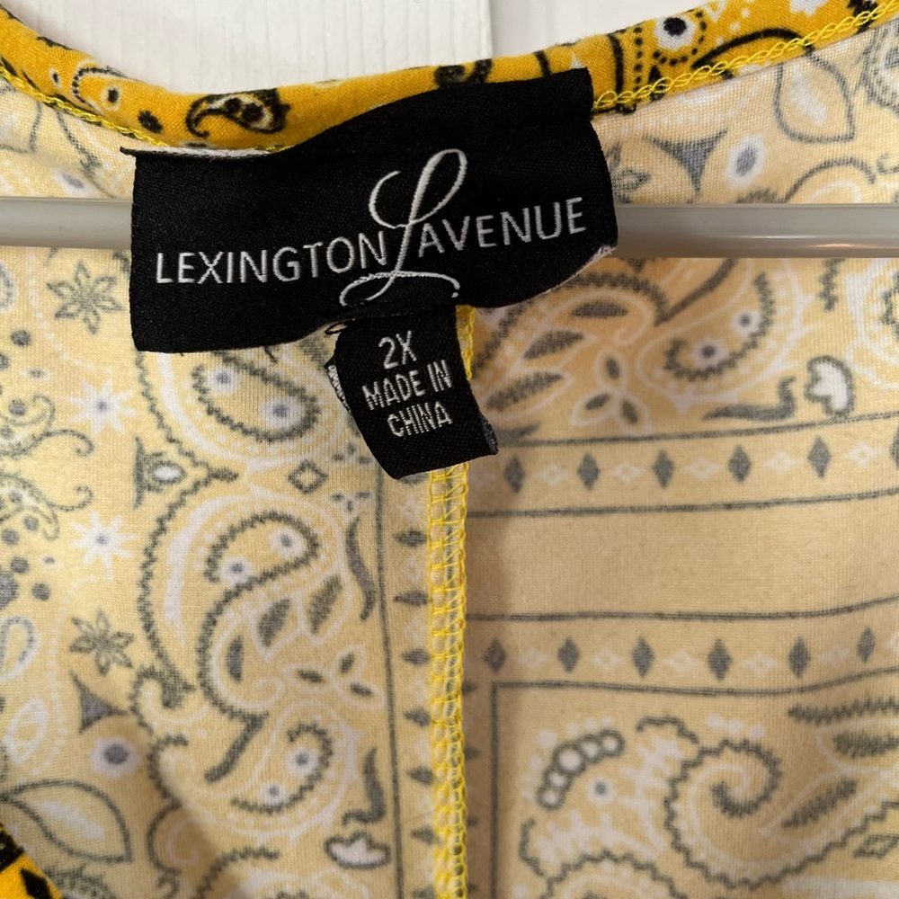 Chic Yellow Patterned Maxi Dress - image 6